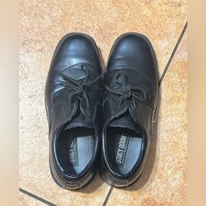 Stacy Adams Black Dress Shoes with Polished Leather Finish